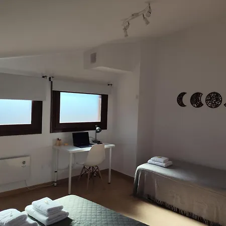 Pasarelas Atico Junto A La Colegiata Lägenhet