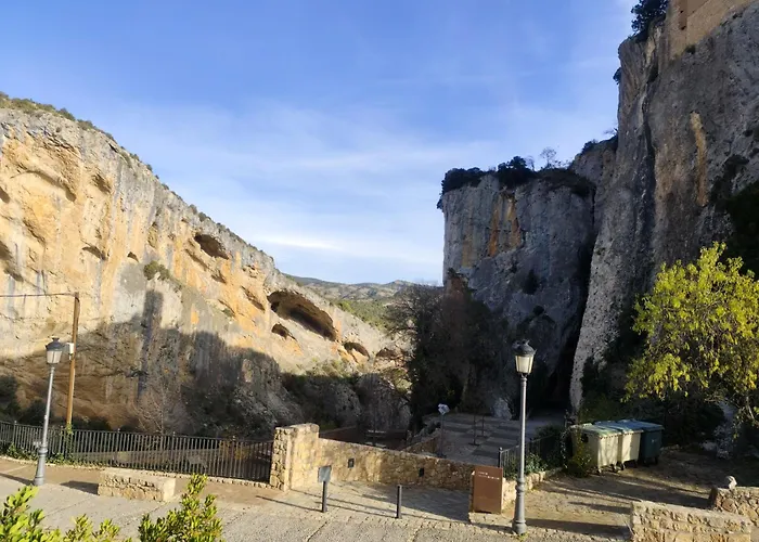 Pasarelas Atico Junto A La Colegiata Alquézar